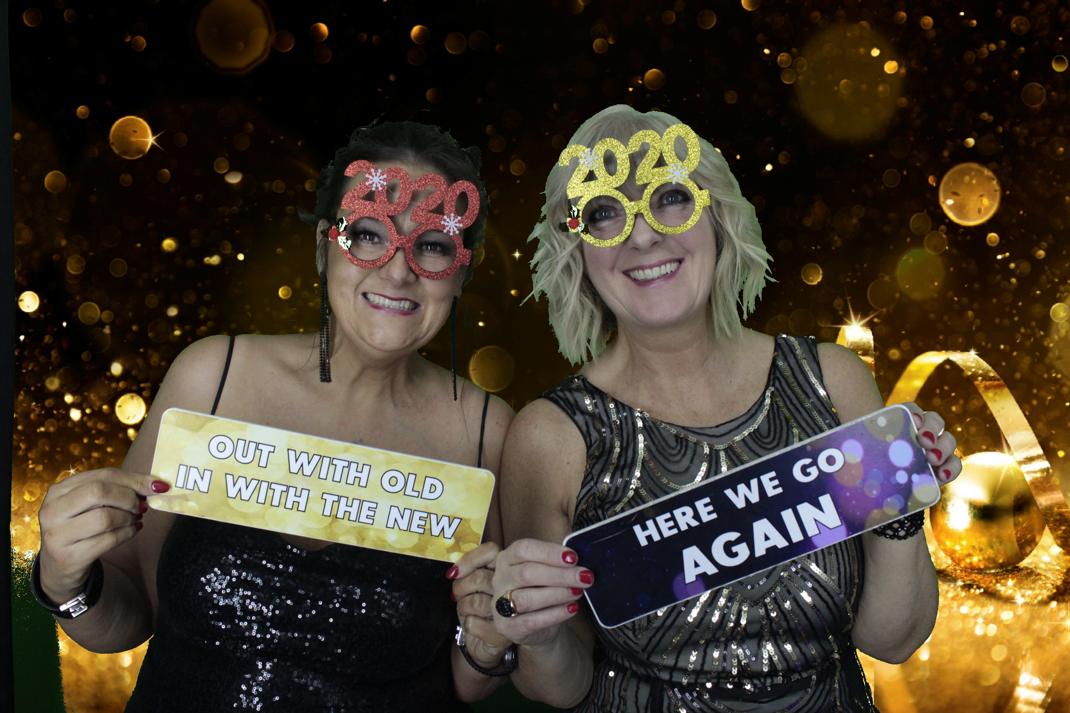 NYE Party | View more photos from the event at gallery.myphotoboothexperience.co.uk/u/MyPhotoBoothExperienceLtd/NYE-Party